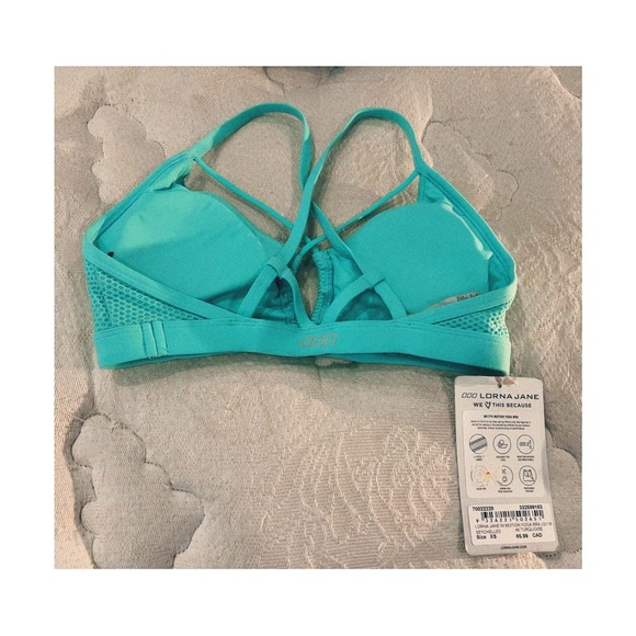 SOLD-NWT- Lorna Jane Motion Yoga Bra - Picture 6 of 9